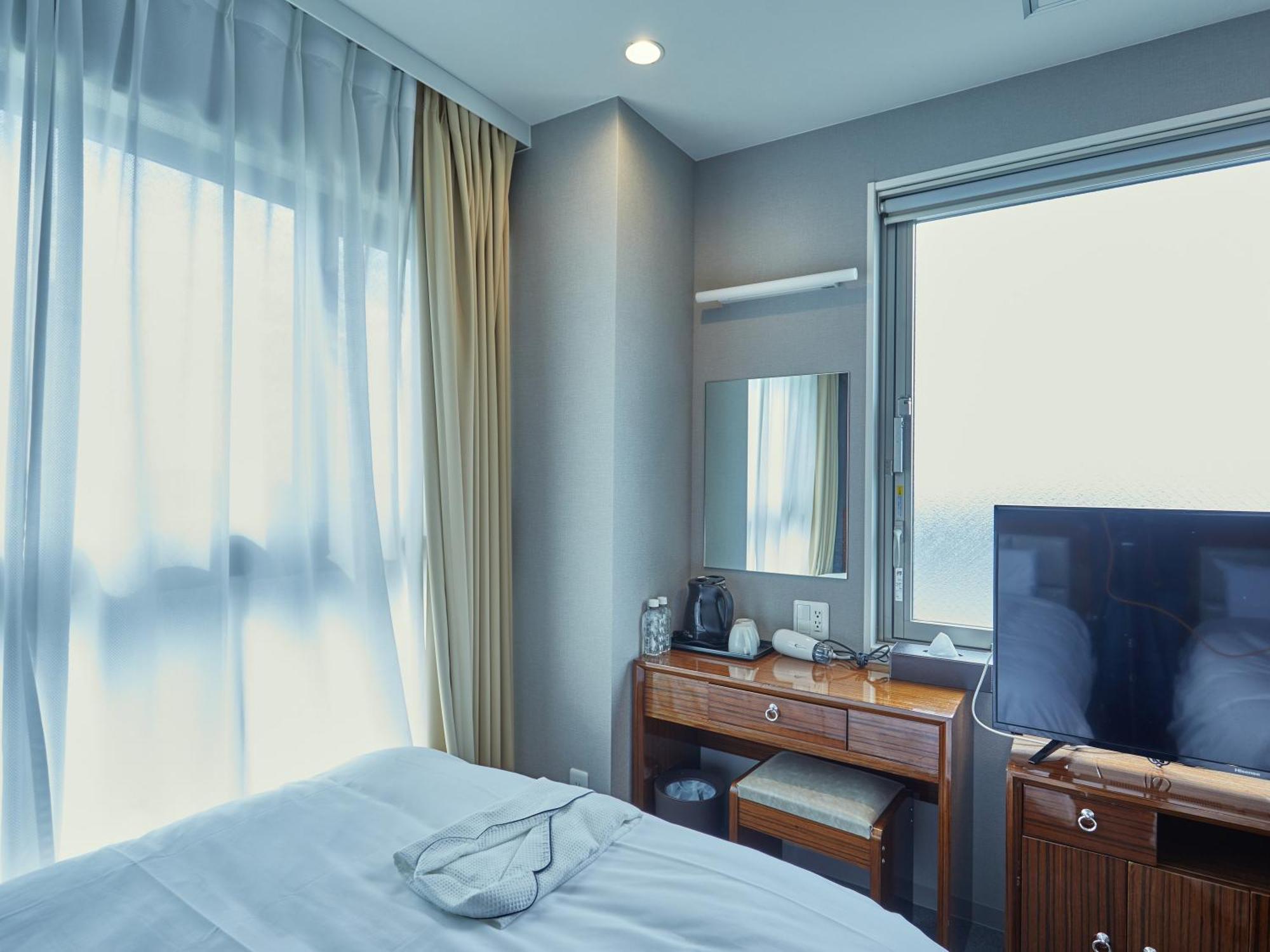 Ez Kansai Airport Seaside Hotel Izumisano