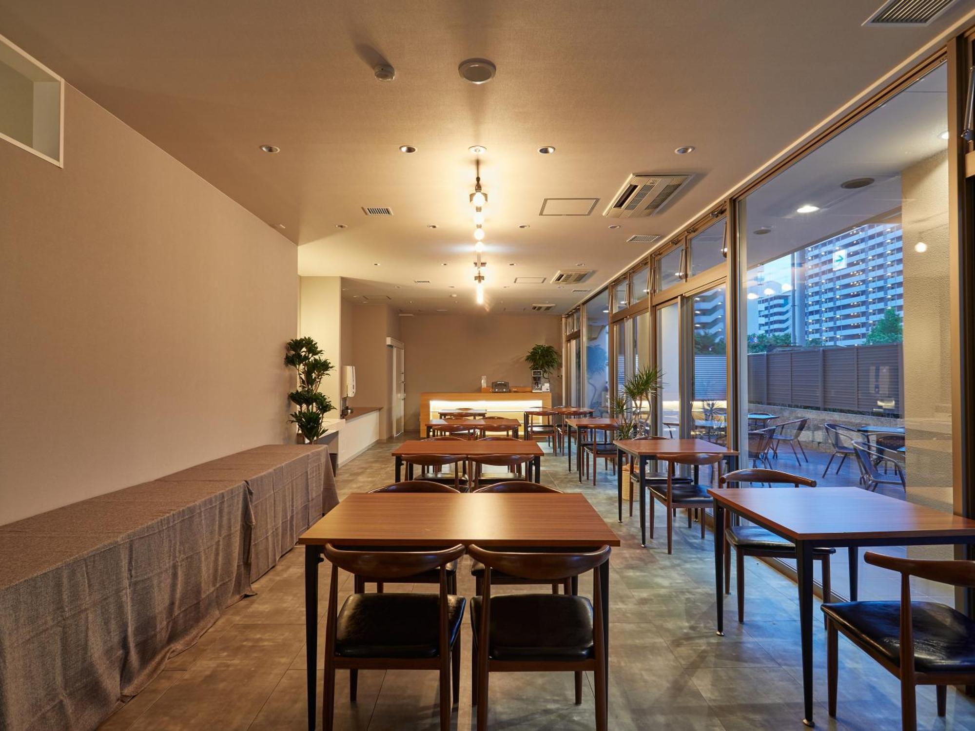 Hotel Ez Kansai Airport Seaside